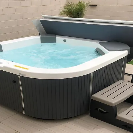 Casa Bos Dolphin Pool Jacuzzi 6p Puerto Marino