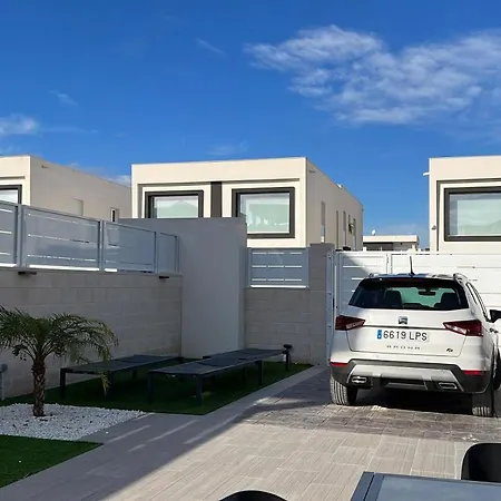 Casa Bos Dolphin Pool Jacuzzi 6p فيلة