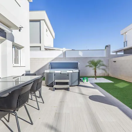 Casa Bos Dolphin Pool Jacuzzi 6p فيلة *